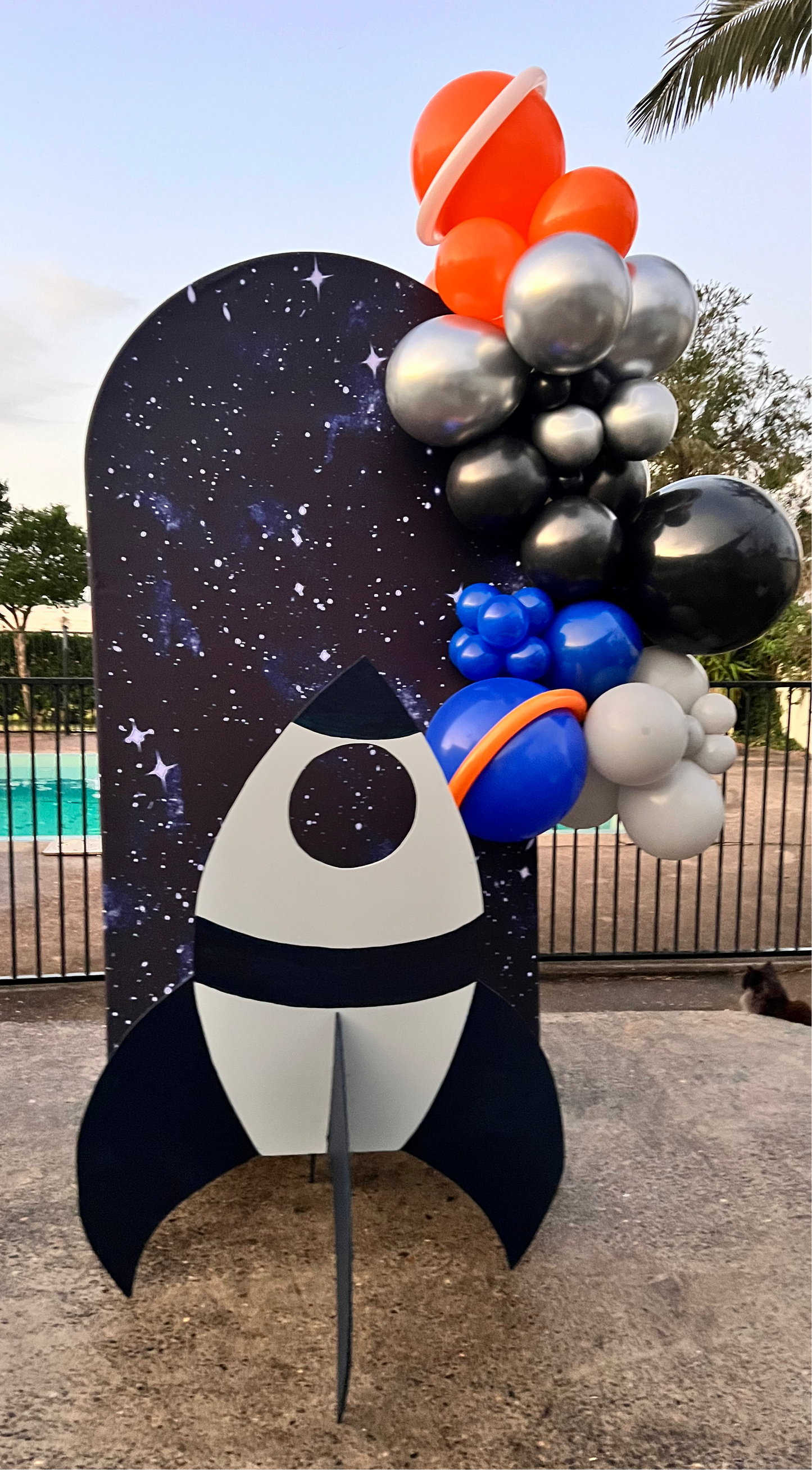 Night sky arch banner with frame