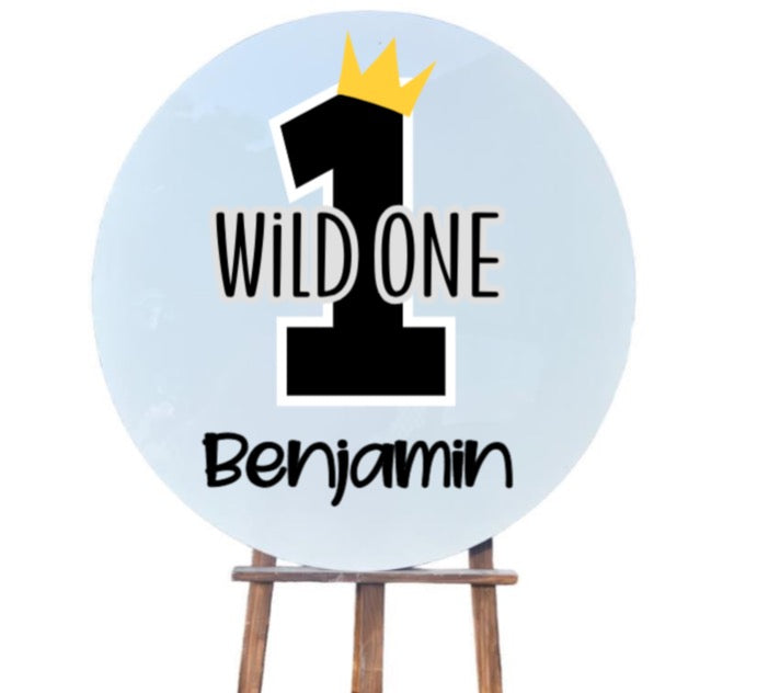 White acrylic circle sign