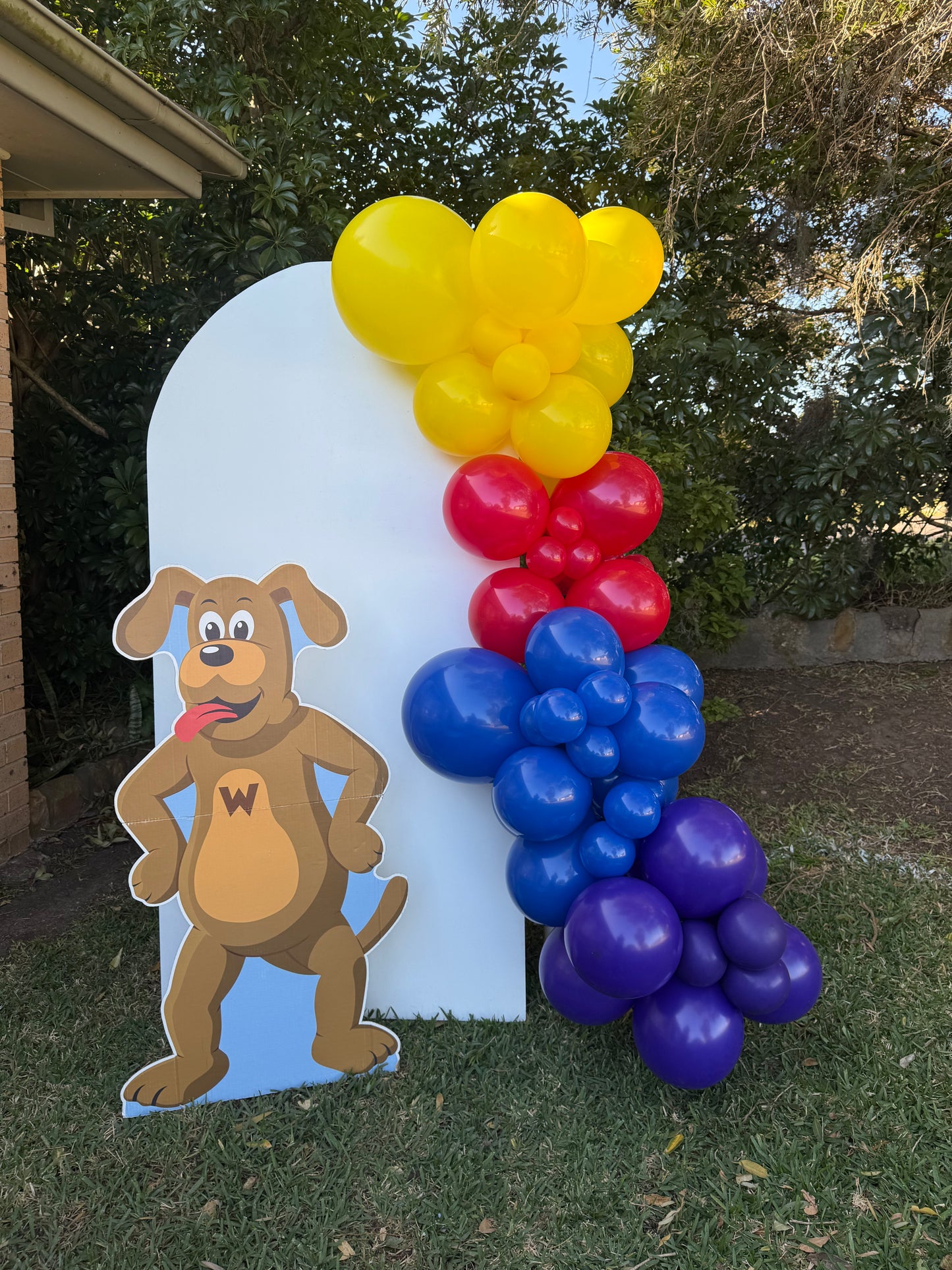 Backseat Balloon Garland