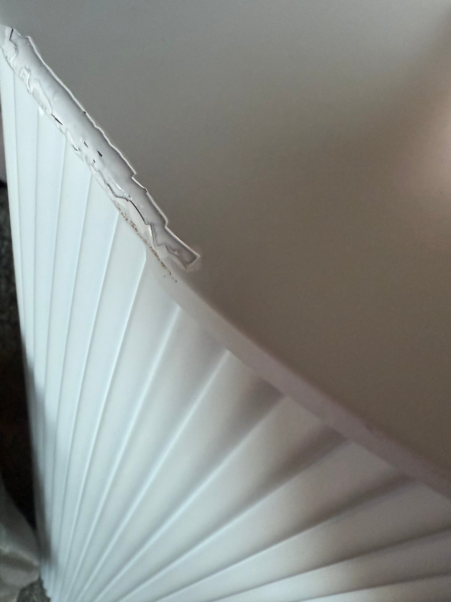 Ribbed plinths