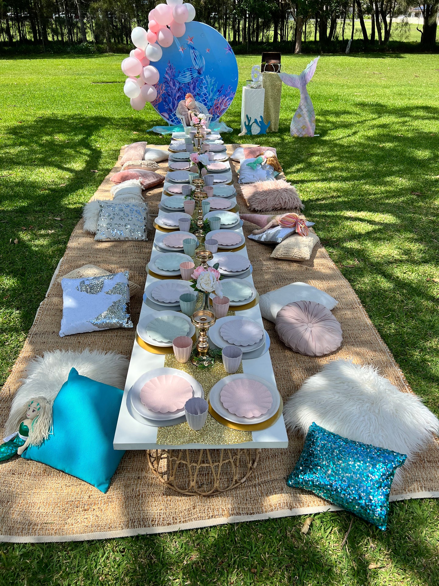 Rugs, table tops, basket bases and cushions only