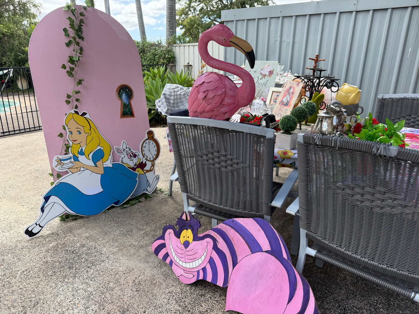 Mad hatter tea party box