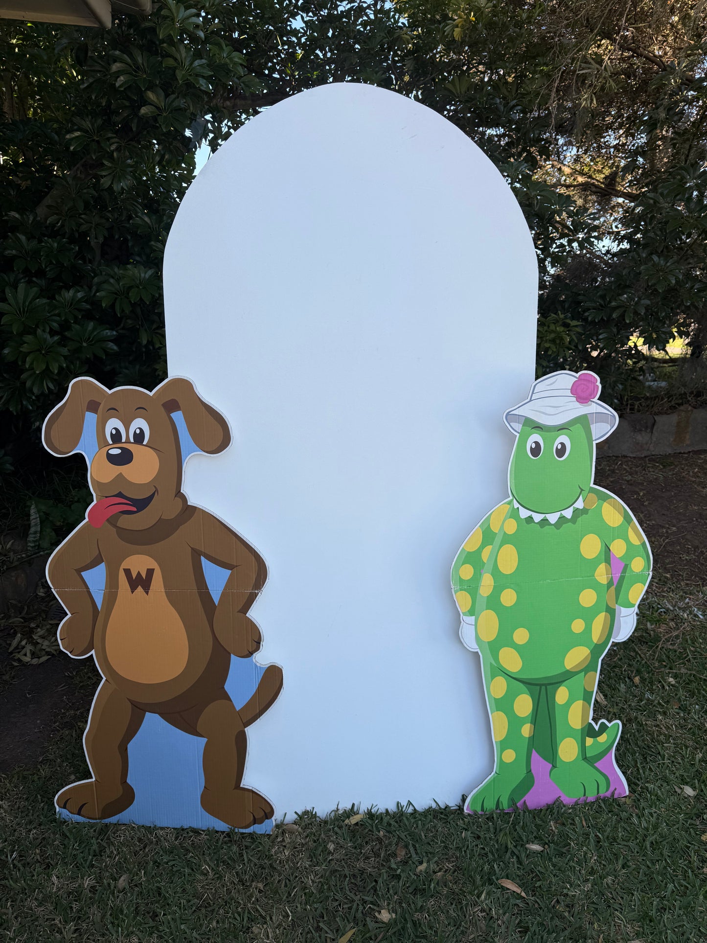 Dorothy the dinosaur cut out