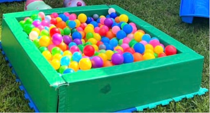 Mini ballpit