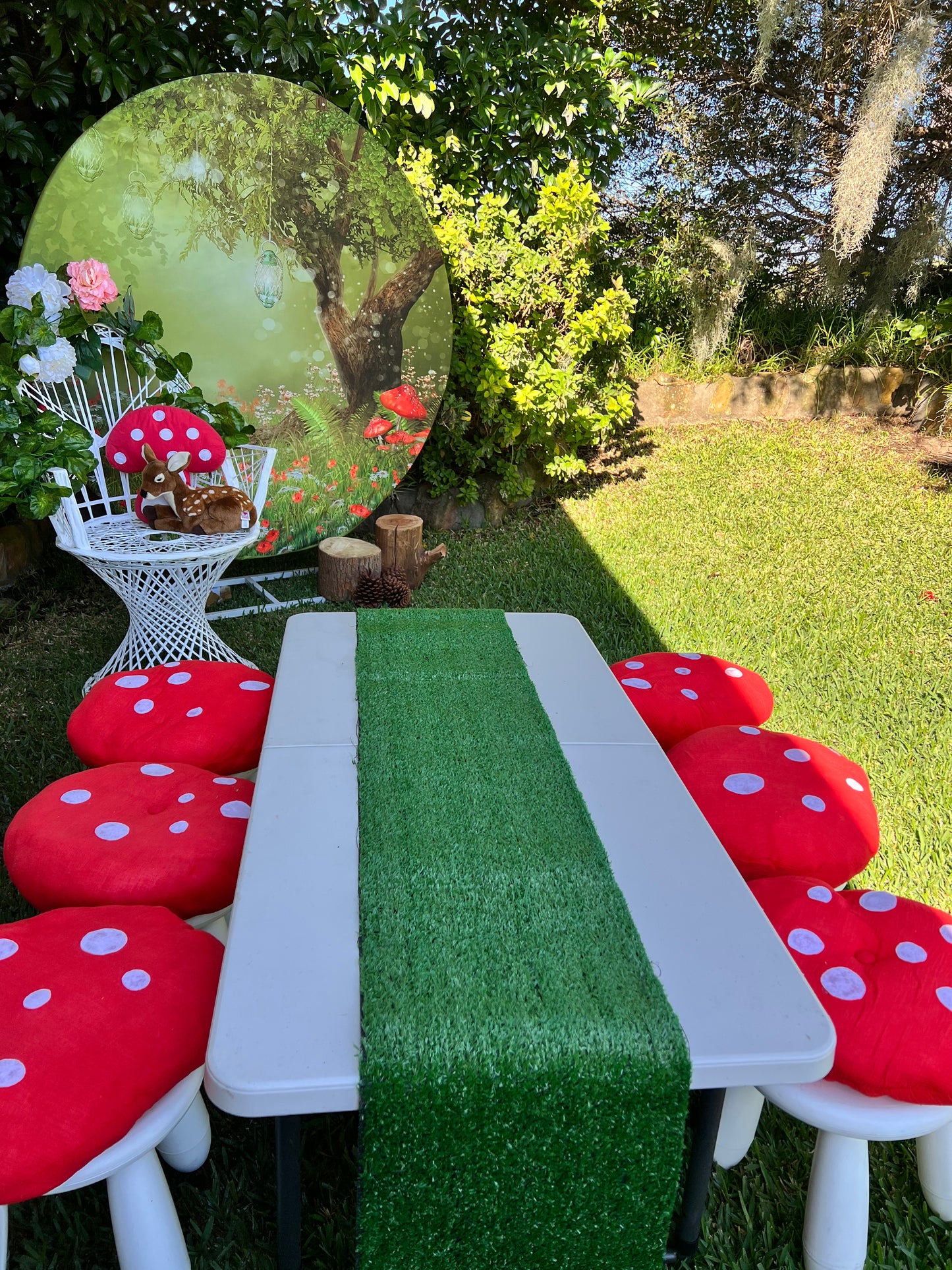 Children’s trestle table